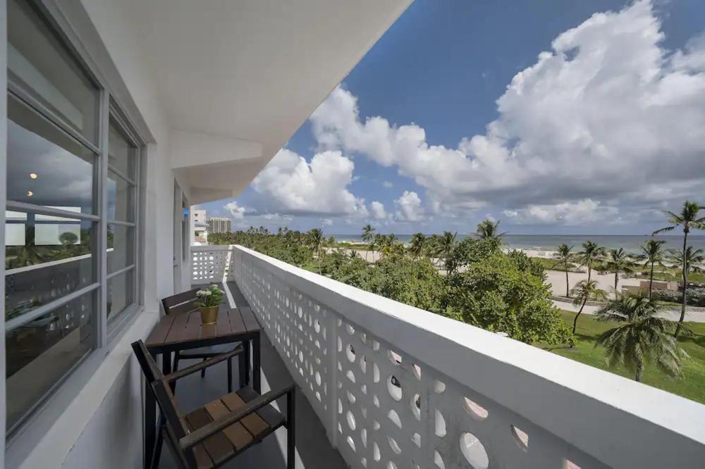 ميامي بيتش Strand Ocean Drive Suites المظهر الخارجي الصورة
